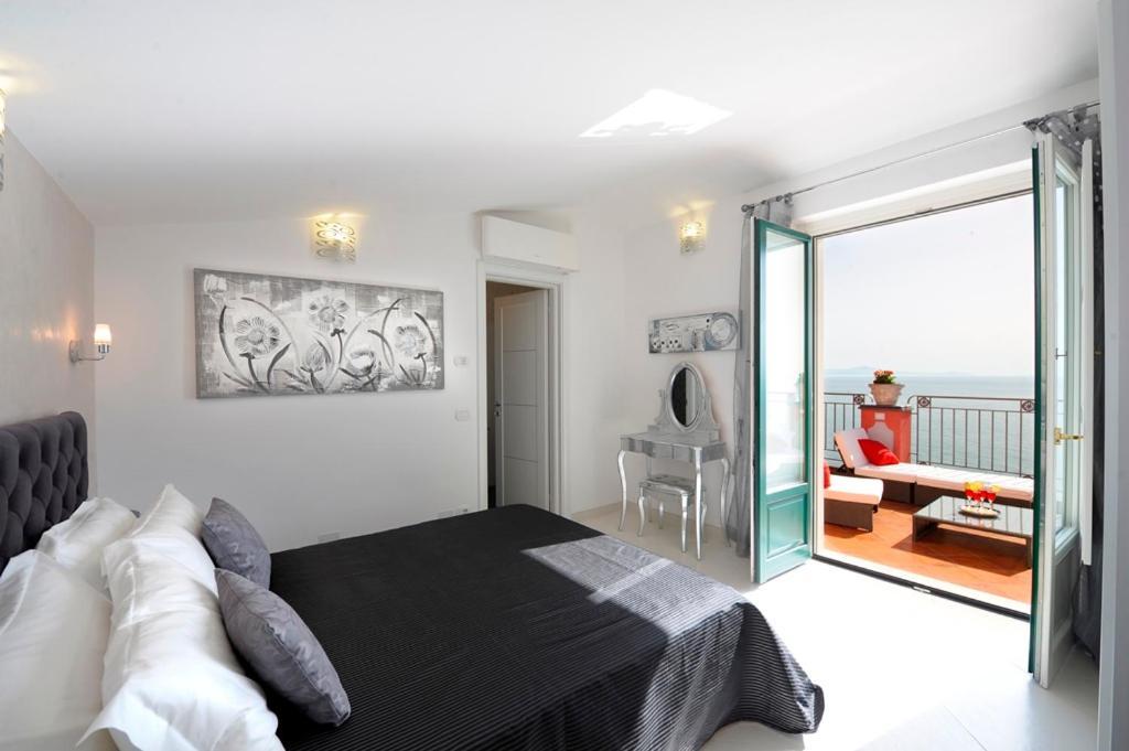 Palazzo Rocco Villa Sunshining In Love Praiano Kültér fotó
